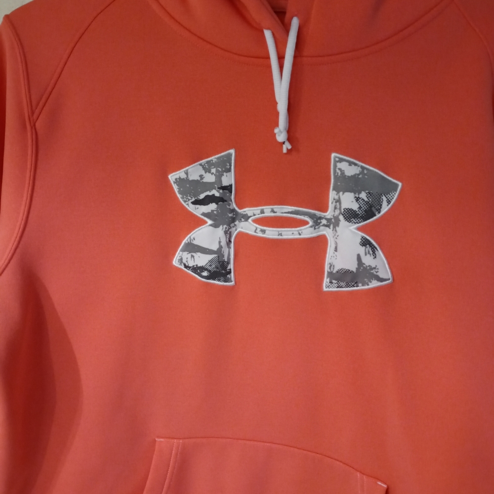 Under Armor like new coral hoodie